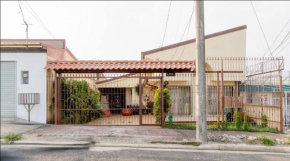 Casa Sarita - Cerca del Juan Castro, hospital y tribunales